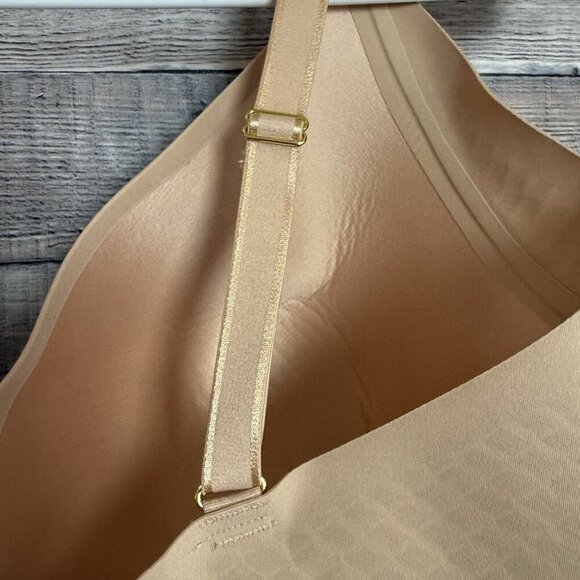 Knix Wing Woman Nude Contour Bra Women’s Size 8 Full coverage Wirefree Bra - Picture 7 of 7